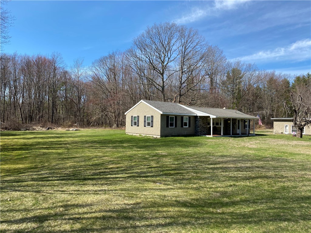 883 Knibb Road Burrillville, RI 02859 - Photo 3 of 30 Gallery Image 3