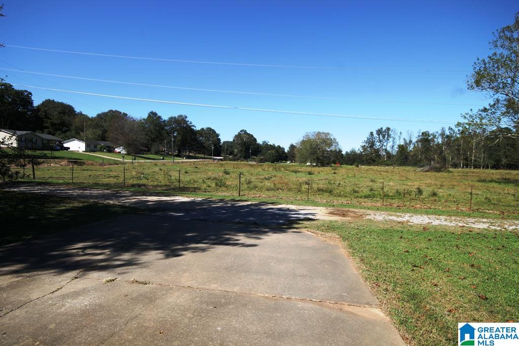 1560 White Plains Road Anniston, AL 36207 - Photo 30 of 38