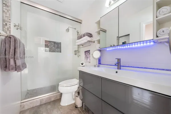 $1,049,900 | 17071 Southwest 86th Avenue, Palmetto Bay, FL 33157