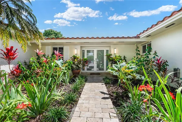 $1,049,900 | 17071 Southwest 86th Avenue, Palmetto Bay, FL 33157