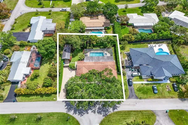 $1,049,900 | 17071 Southwest 86th Avenue, Palmetto Bay, FL 33157