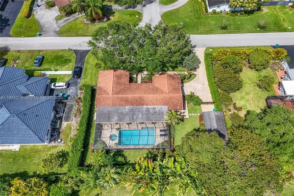 $1,049,900 | 17071 Southwest 86th Avenue, Palmetto Bay, FL 33157