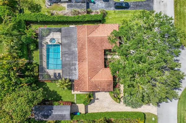 $1,049,900 | 17071 Southwest 86th Avenue, Palmetto Bay, FL 33157
