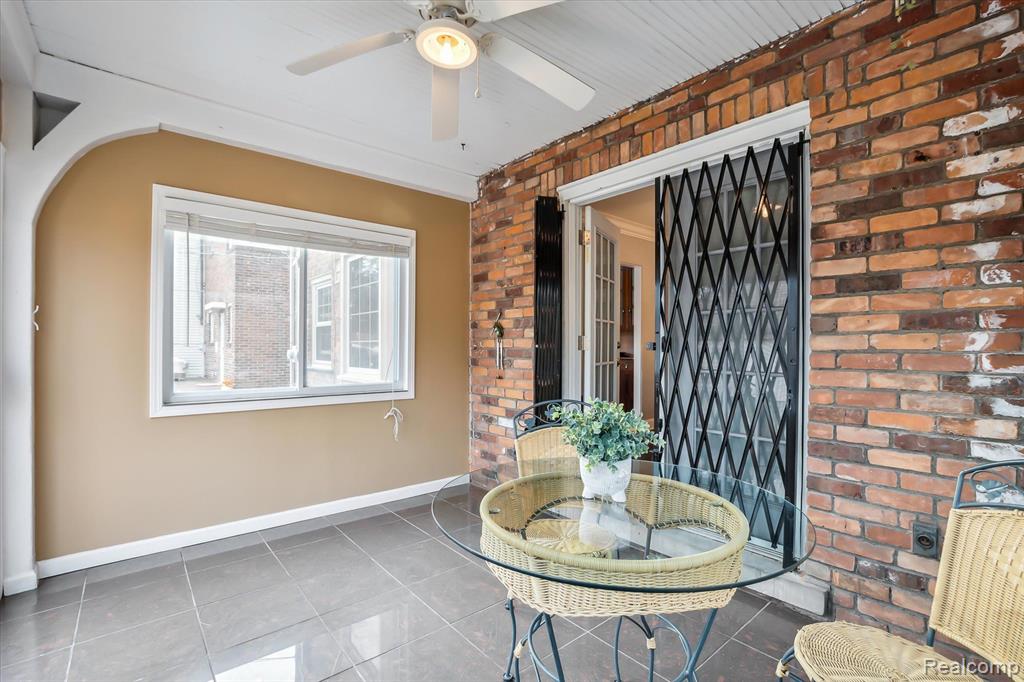 20120 Canterbury Road Detroit, MI 48221 - Photo 29 of 59