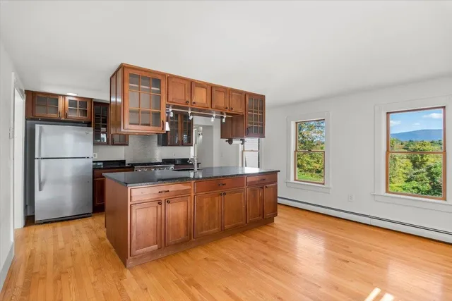 $795,000 | 130 Ipan Road, Shaftsbury, VT 05257