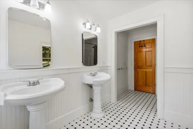 $795,000 | 130 Ipan Road, Shaftsbury, VT 05257