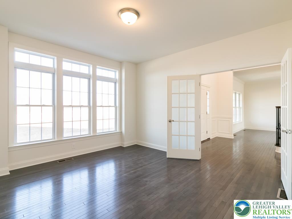 35 Charlie Court, Unit 3 Easton, PA 18042 - Photo 4 of 15 not actual home, photo of previously built home