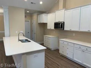 $463,300 | 1563 Oakbluffs Drive, Colfax, NC 27235