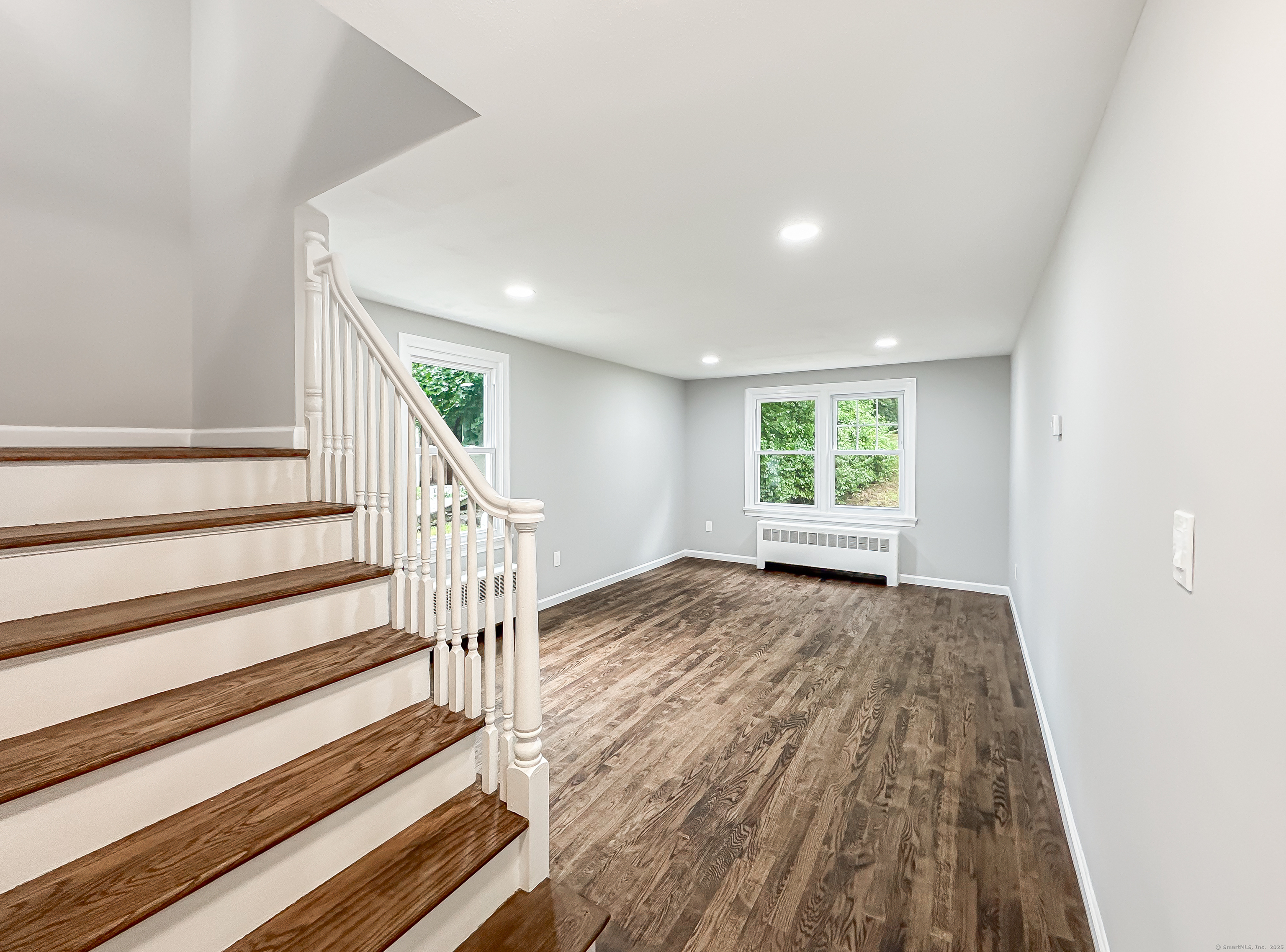 85 Cold Spring Circle Naugatuck, CT 06770 - Photo 5 of 13