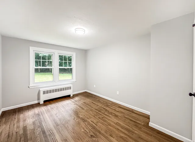 $1,800 | 85 Cold Spring Circle, Naugatuck, CT 06770