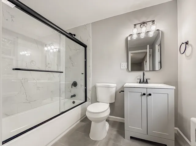 $1,800 | 85 Cold Spring Circle, Naugatuck, CT 06770