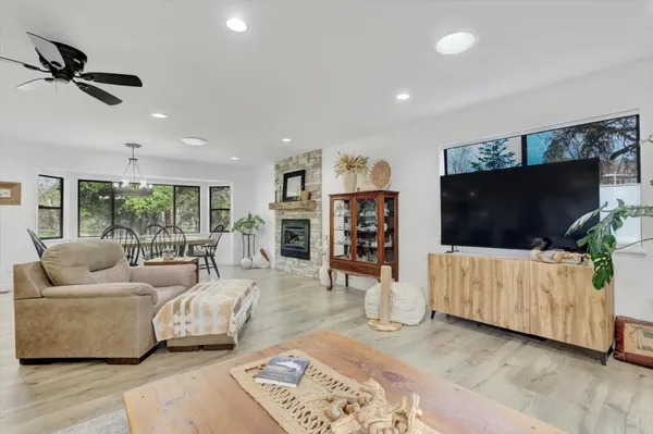 $825,000 | 11228 Marten Court, Penn Valley, CA 95946