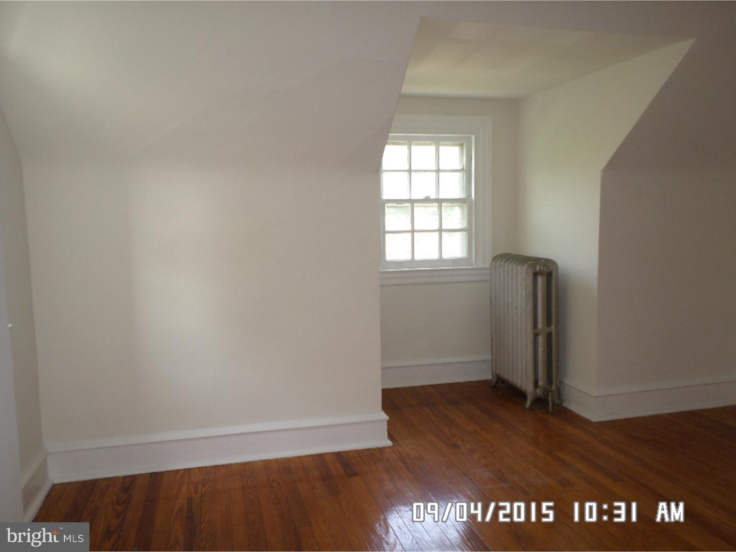 7015 Hilltop Road Upper Darby, PA 19082 - Photo 24 of 25