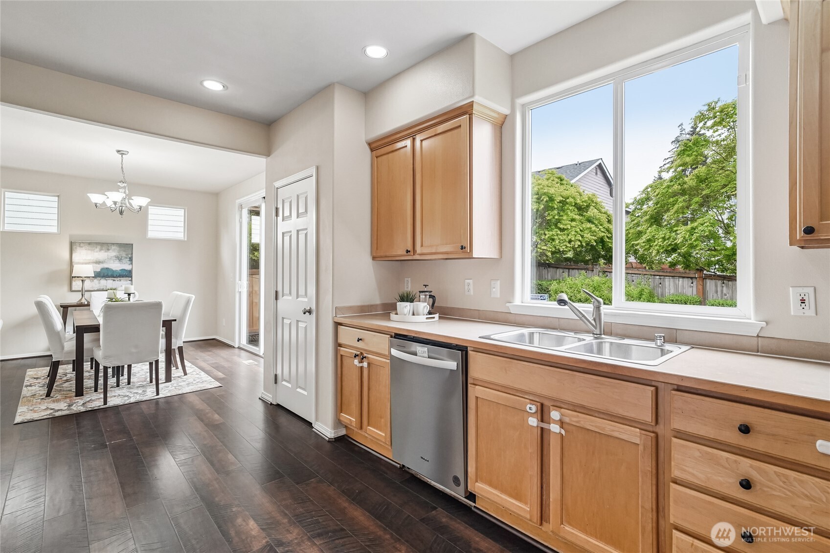 111 Nellis Road Bothell, WA 98012 - Photo 8 of 23