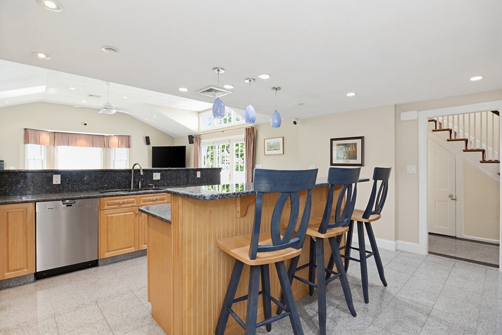 81 Brettwood Road Belmont, MA 02478 - Photo 10 of 31