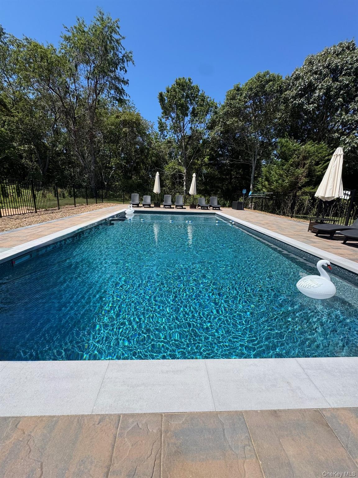 750 Kerwin Boulevard Greenport, NY 11944 - Photo 20 of 21