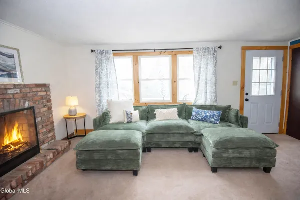 $364,500 | 11 Continental Drive, Schroon Lake, NY 12870