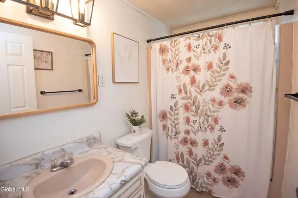 $364,500 | 11 Continental Drive, Schroon Lake, NY 12870