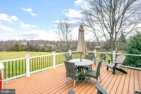 $745,000 | 11946 Ropp Lane, Lovettsville, VA 20180