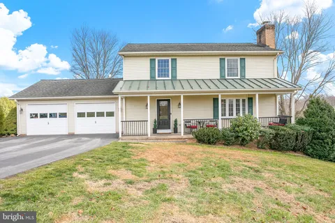 $745,000 | 11946 Ropp Lane, Lovettsville, VA 20180