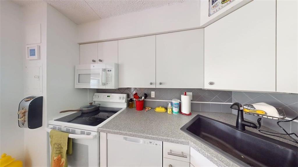 2120 Greentree Road, Unit 102E Pittsburgh, PA 15220 - Photo 17 of 32