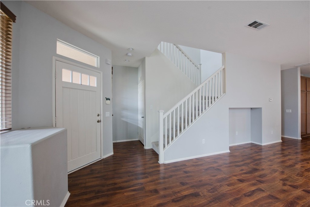 11468 Autumn Glen Court Porter Ranch, CA 91326 - Photo 13 of 28