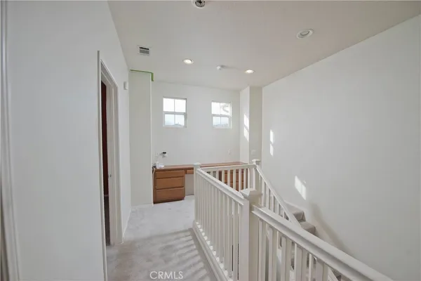 $900,000 | 11468 Autumn Glen Court, Porter Ranch, CA 91326