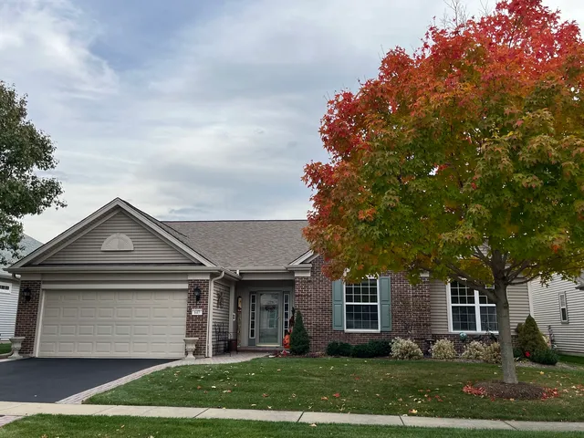 $560,000 | 647 Tuscan View Drive, Elgin, IL 60124