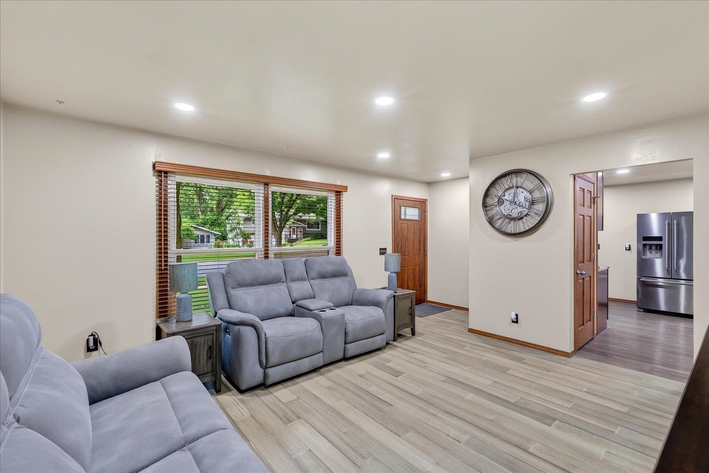 1813 Prairie Road Madison, WI 53711 - Photo 14 of 51