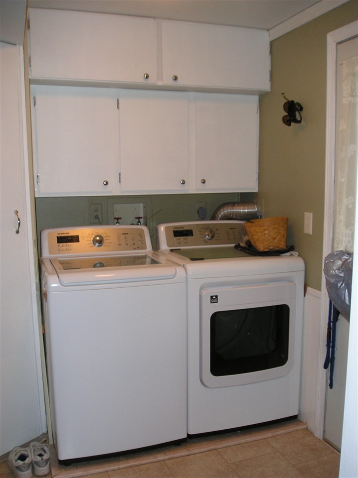167 Cedar Green Road Staunton, VA 24401 - Photo 15 of 46 a utility room with dryer and washer