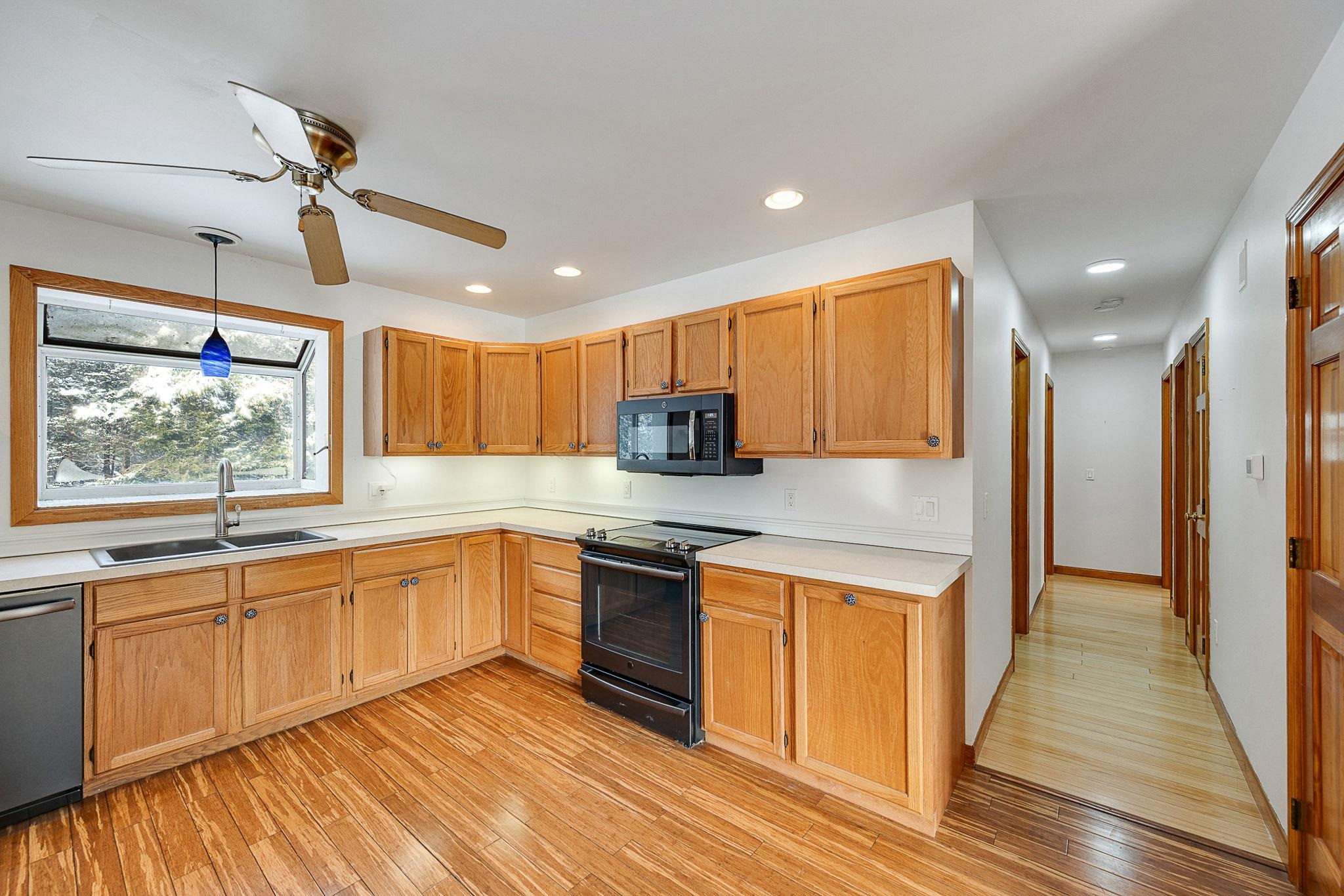 275 Pine Ridge Road East Montpelier, VT 05651 - Photo 12 of 57