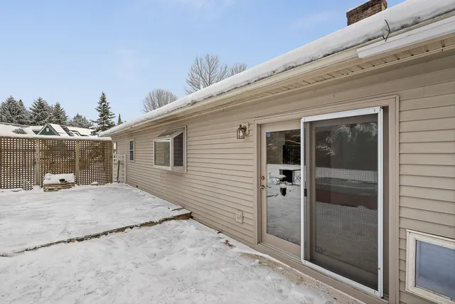 $424,900 | 275 Pine Ridge Road, East Montpelier, VT 05651