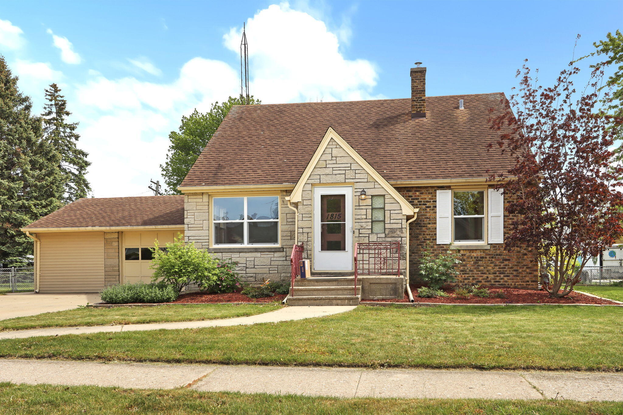 1815 29th Street Kenosha, WI 53140 - Photo 21 of 26 17-web-or-mls-1815 29th St, Kenosha, WI
