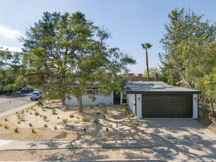 $995,000 | 9342 Fermi Avenue, San Diego, CA 92123