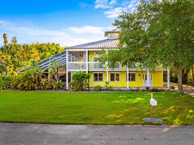 $949,999 | 3900 Northeast Cheri Drive, Jensen Beach, FL 34957