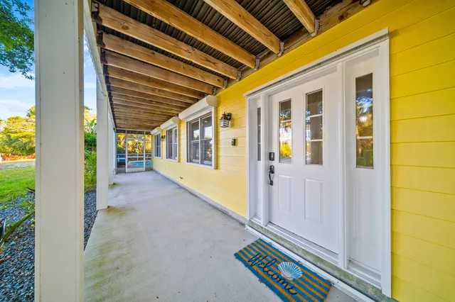 $949,999 | 3900 Northeast Cheri Drive, Jensen Beach, FL 34957