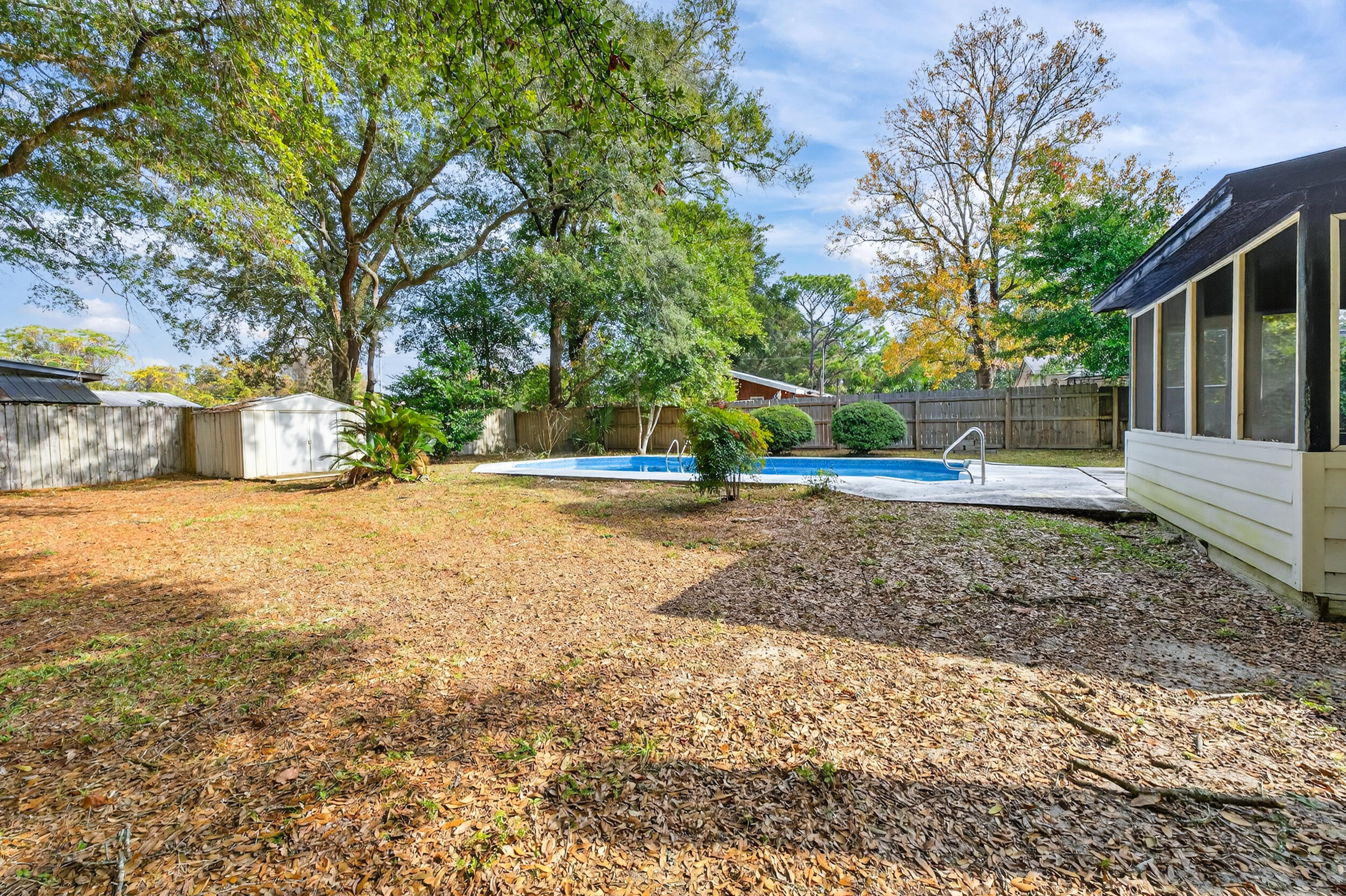 370 Edge Avenue Valparaiso, FL 32580 - Photo 48 of 58 a view of a yard with wooden fence