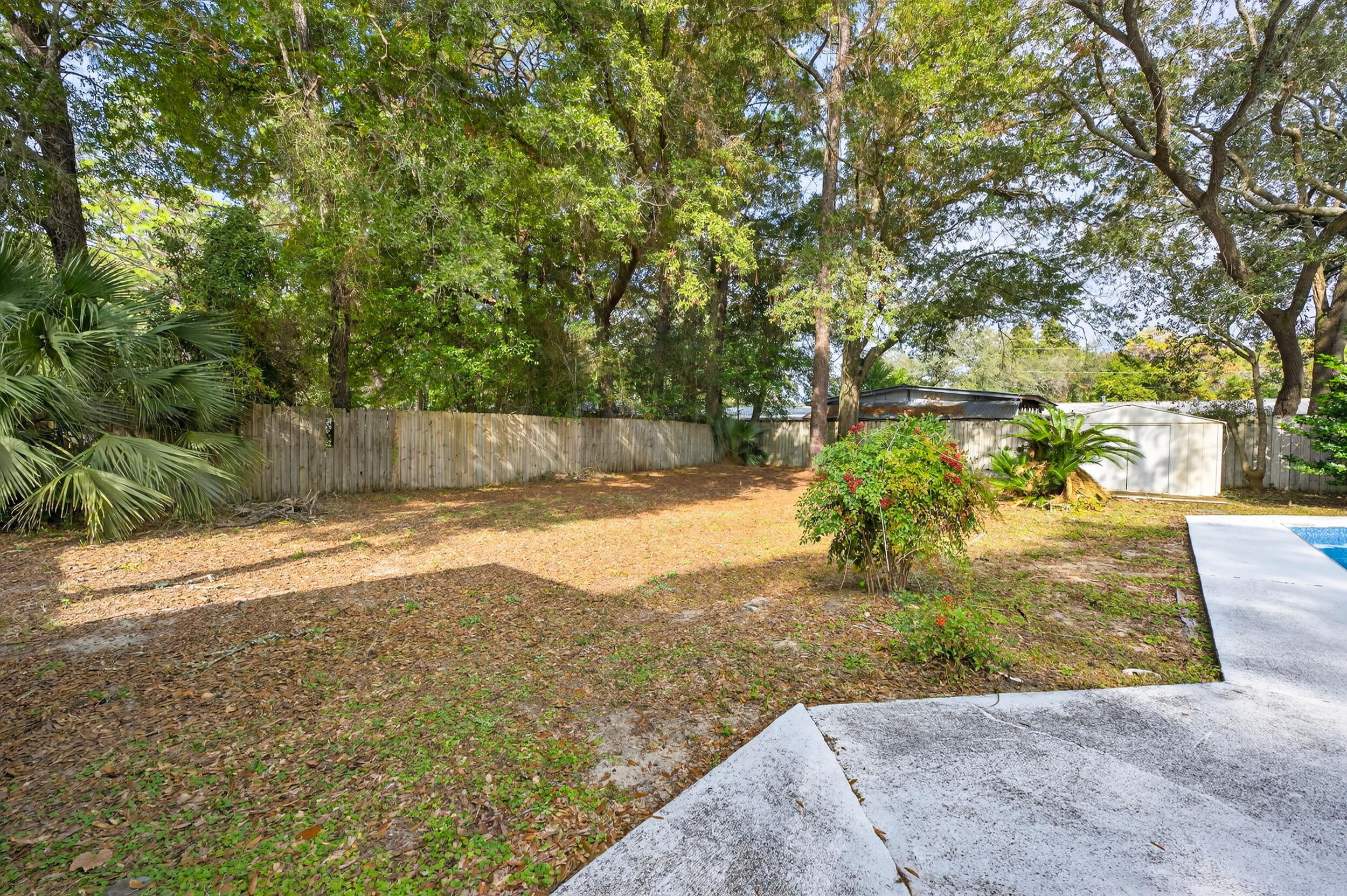 370 Edge Avenue Valparaiso, FL 32580 - Photo 54 of 58 370 edge ave-niceville-60