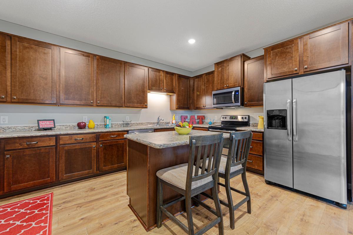 546 Cannon Way Dundas, MN 55019 - Photo 6 of 38