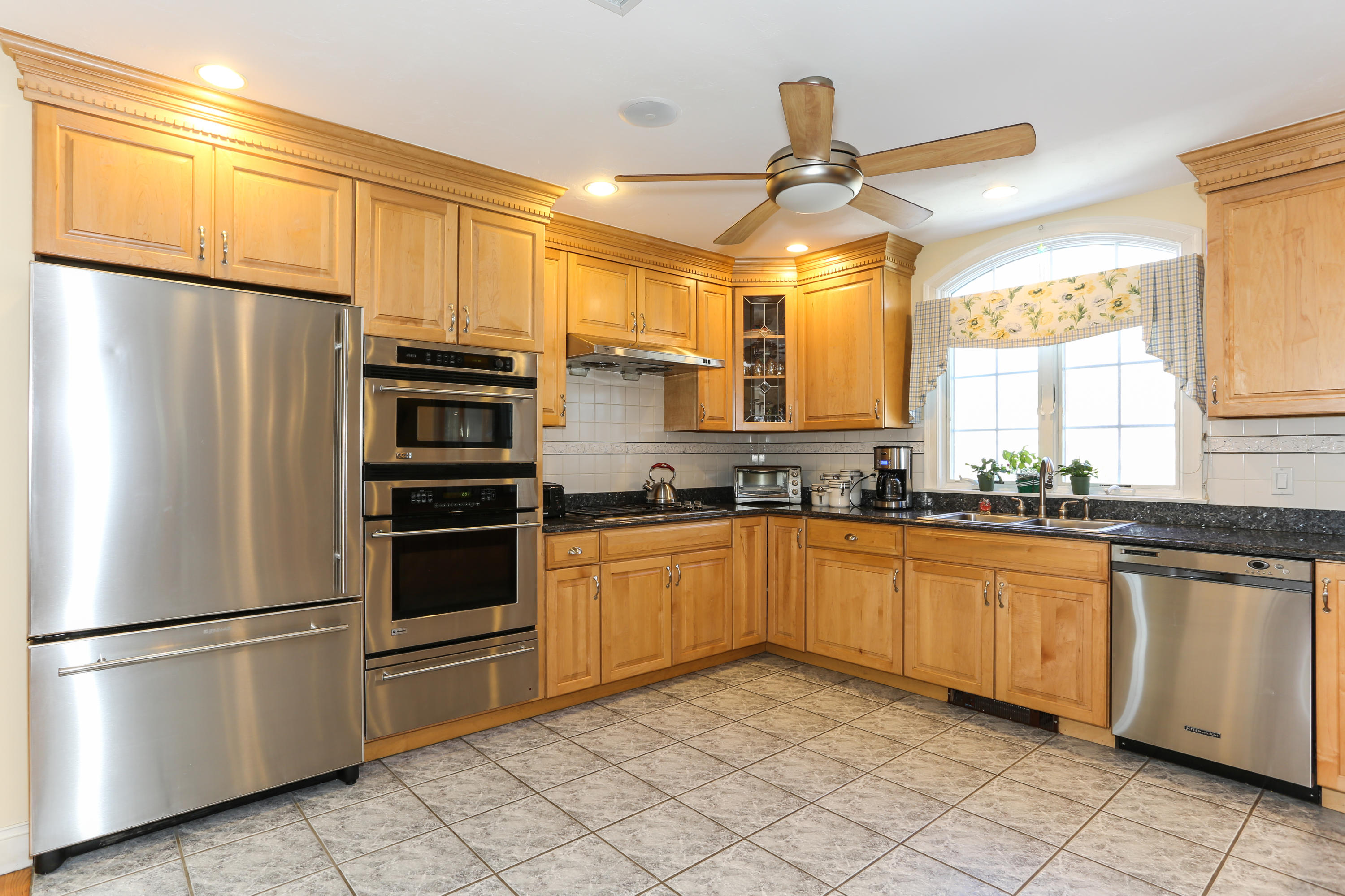 24 James Otis Road Centerville, MA 02632 - Photo 9 of 27 24James-10