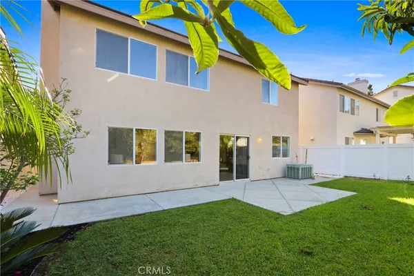 $1,689,900 | 7 Sorenson, Irvine, CA 92602