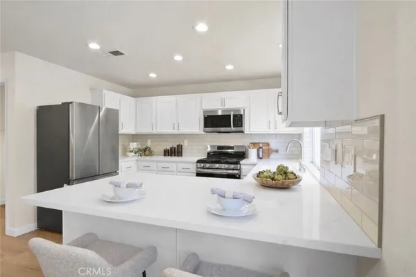 $1,689,900 | 7 Sorenson, Irvine, CA 92602