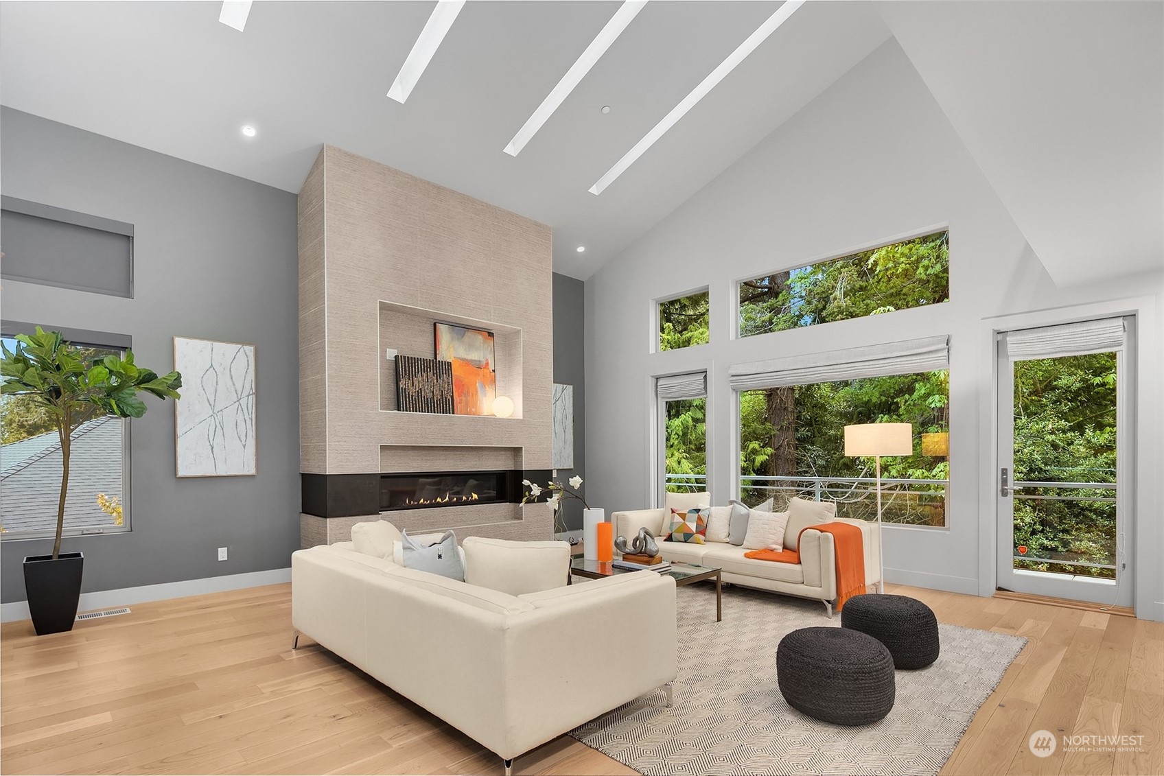 4312 West Cramer Street Seattle, WA 98199 - Photo 4 of 40 a living room with furniture and a large window