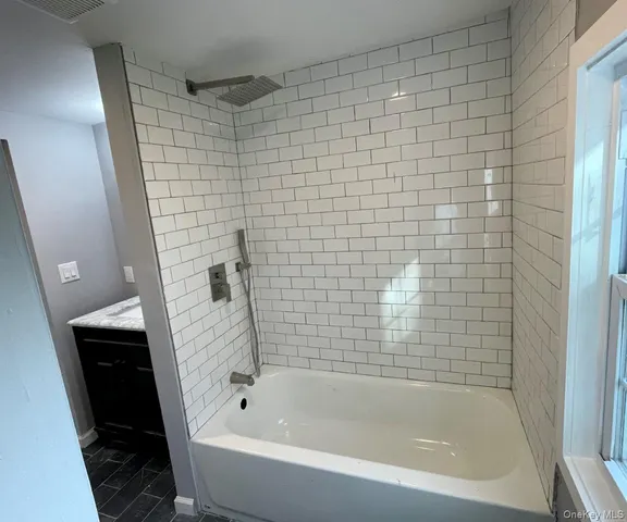 $1,800 | 30 South Center Street, Millerton, NY 12546