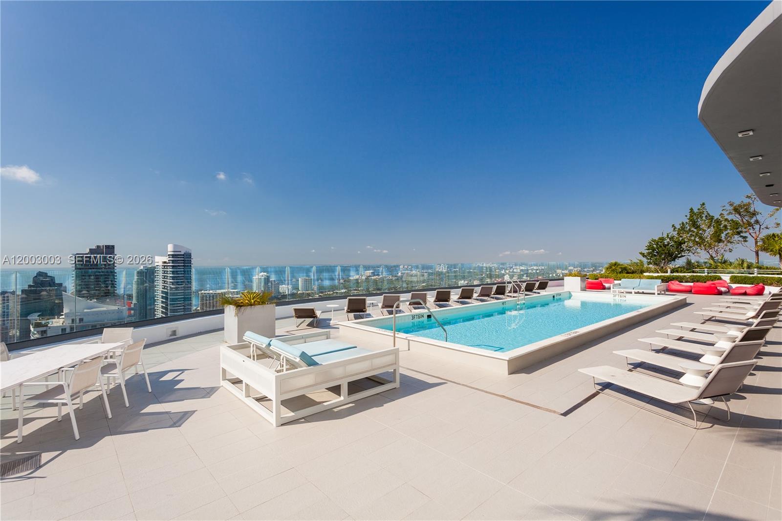 45 Southwest 9th Street, Unit 2306 Miami, FL 33130 - Photo 35 of 43