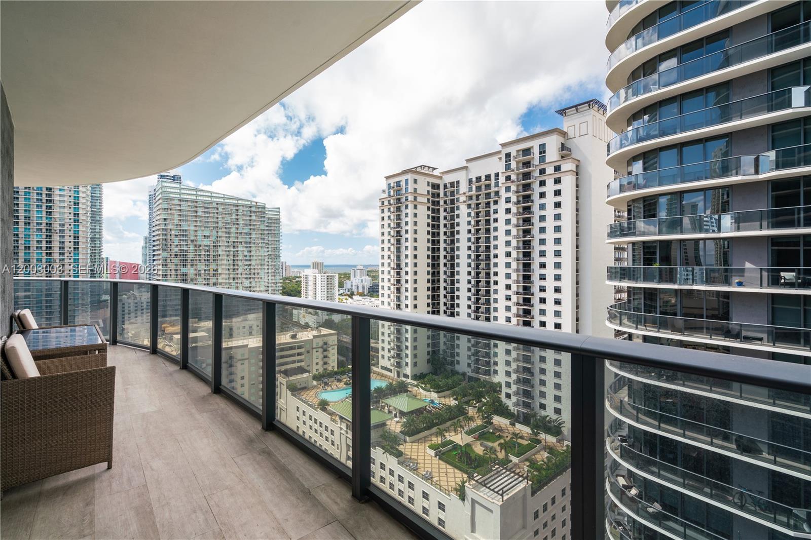 45 Southwest 9th Street, Unit 2306 Miami, FL 33130 - Photo 9 of 43
