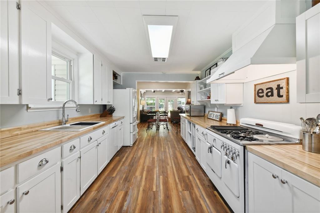 807 Haring Road Metairie, LA 70001 - Photo 8 of 26 Gallery Image 8