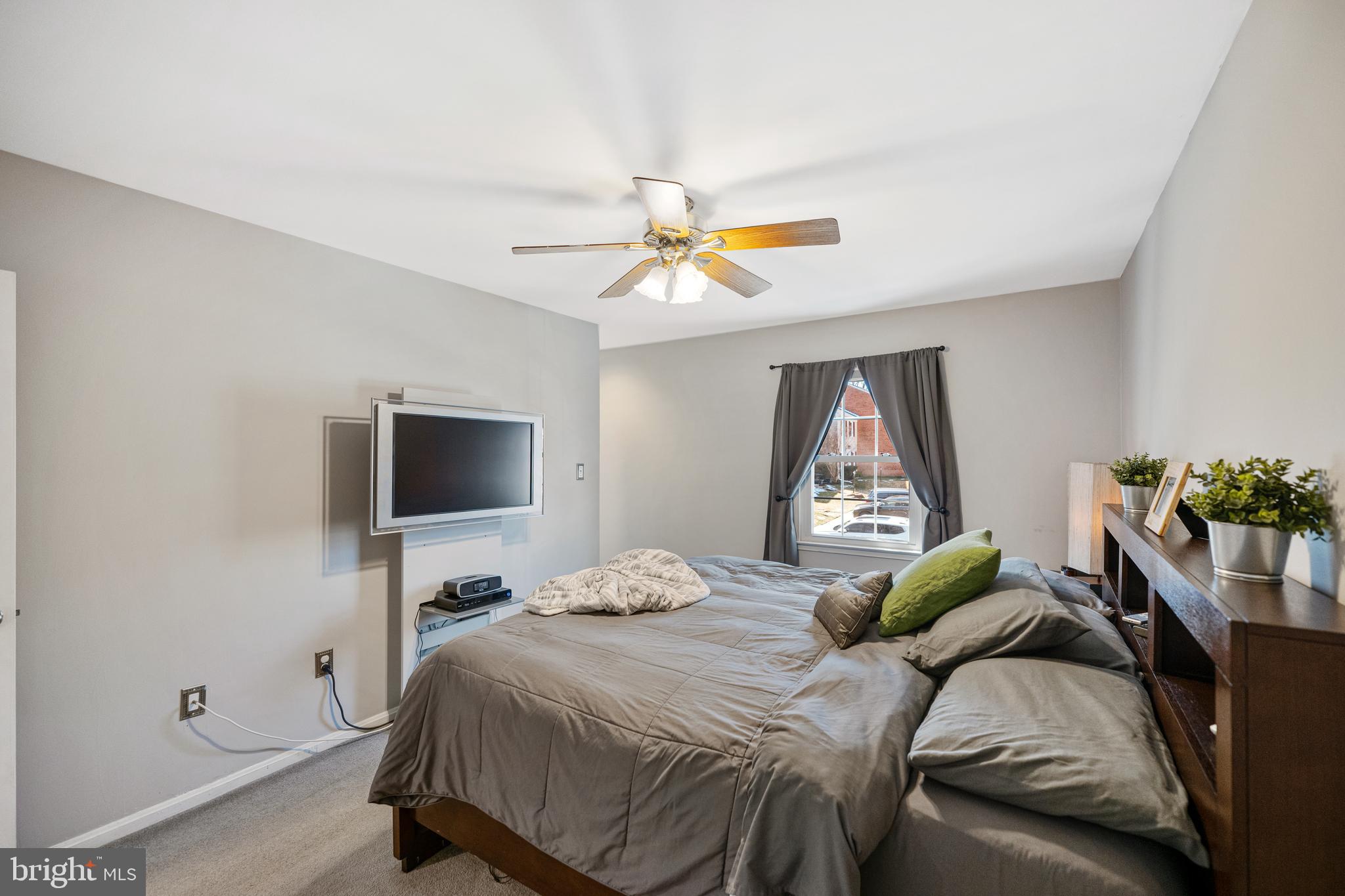 35 Landsend Drive Gaithersburg, MD 20878 - Photo 20 of 32 Gallery Image 20