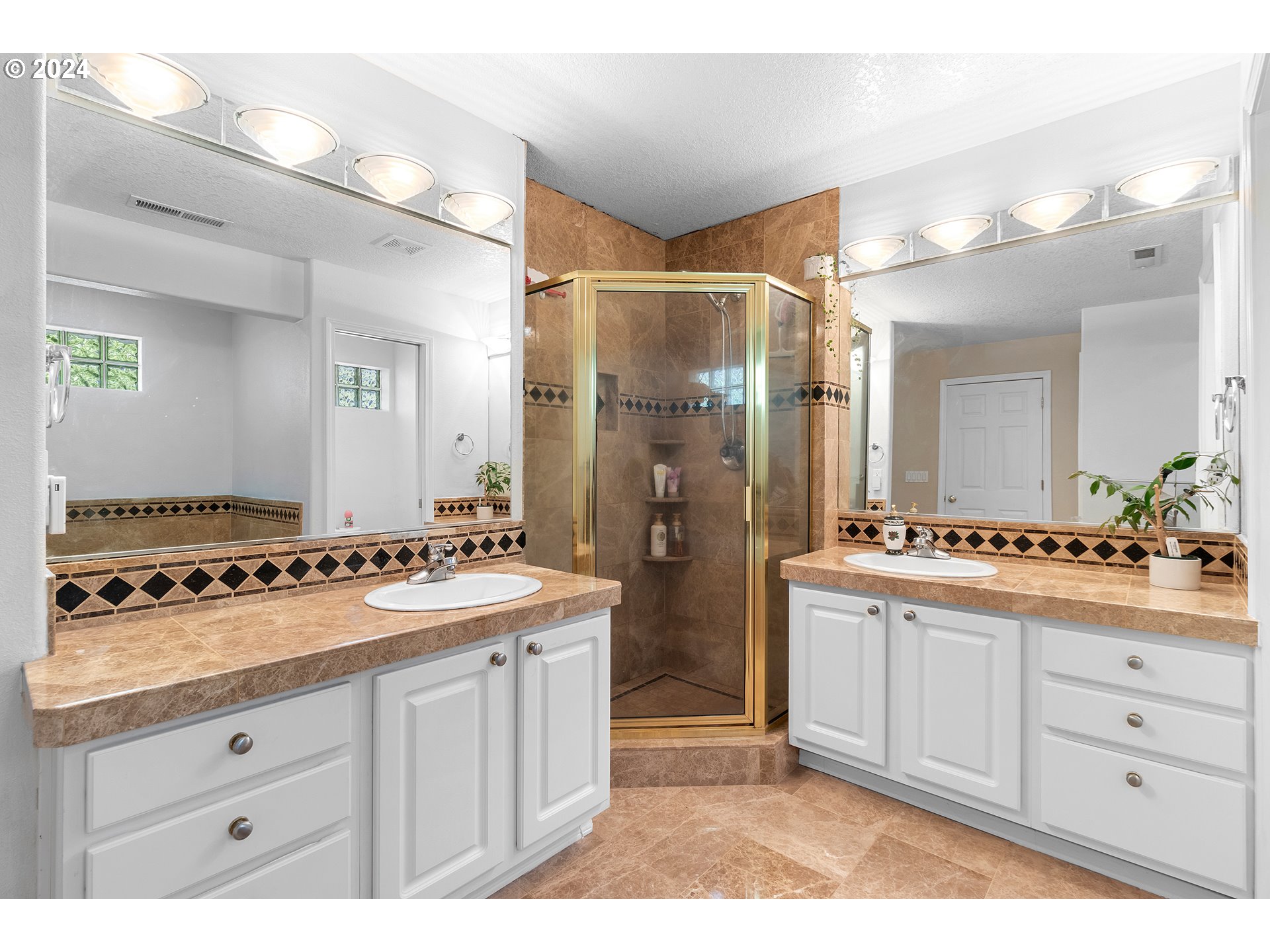 12175 Southwest Sheldrake Way Beaverton, OR 97007 - Photo 38 of 47 Bathroom