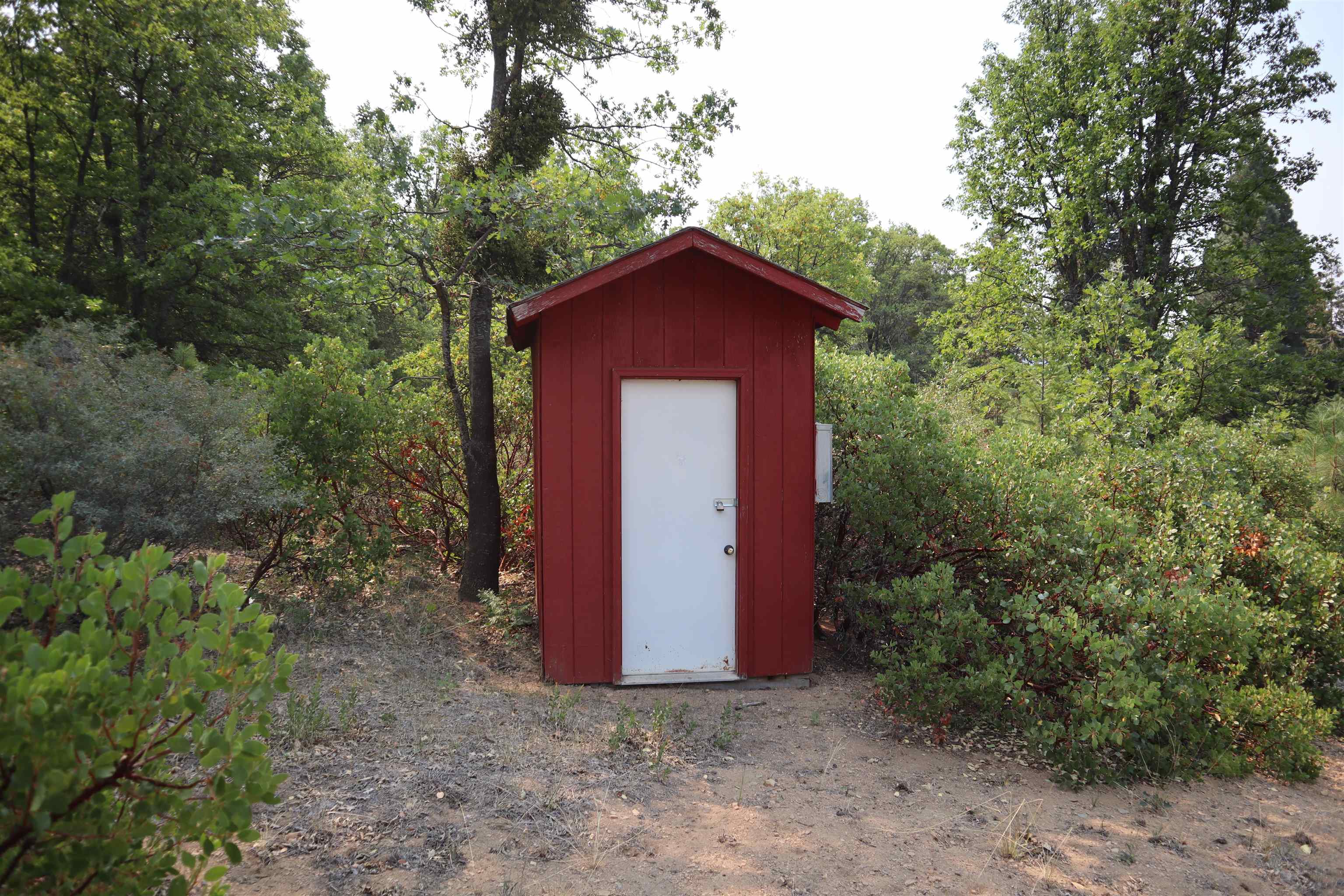 0 Old McCloud Road Mount Shasta, CA 96067 - Photo 3 of 18 Gallery Image 3